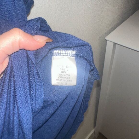 Blue Fashion Nova V Neck - Picture 3 of 4